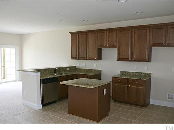 4th image of 866 Saratoga Dr