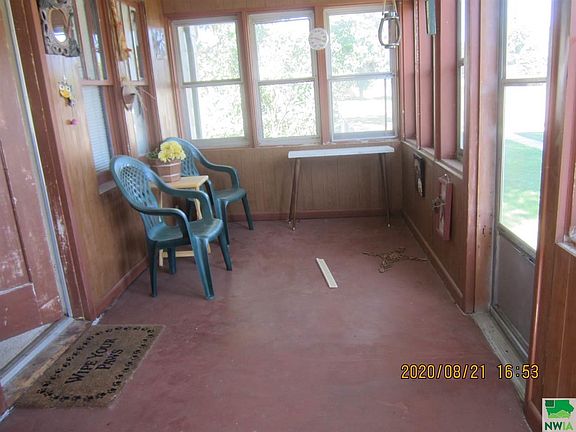 4th image of 4503 Floyd Blvd