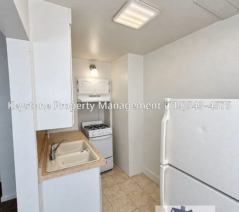 126 E Grant Ave #3