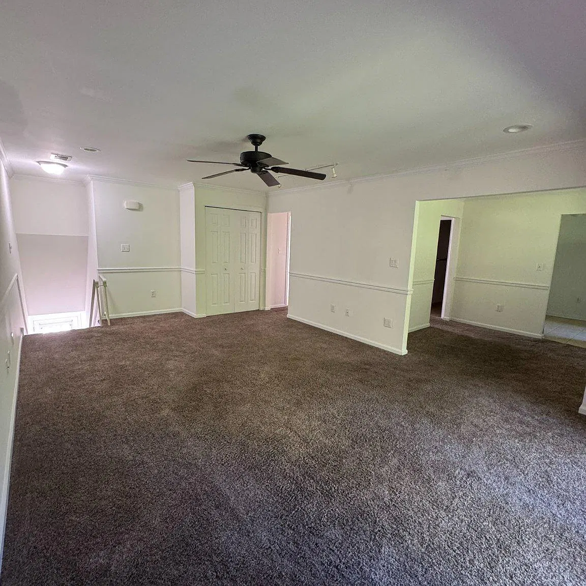 2 bed, 1.5 bath, $2,000 — Photo 1