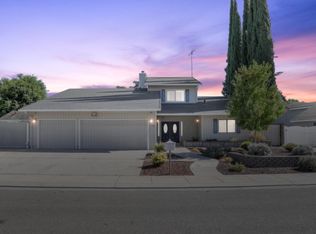 770 Mulholand Dr, Ripon, CA 95366