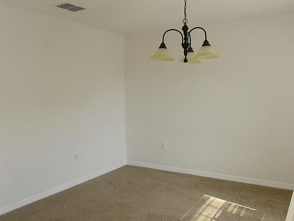 5th image of 453 Danube Dr