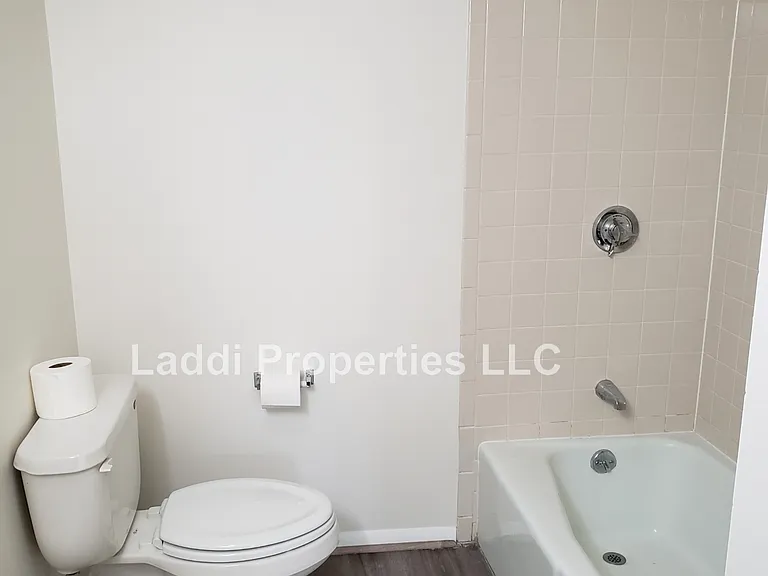 86 Beacon St #2 — Photo 11