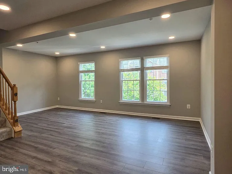 4613 Ripley Manor Ter — Photo 5