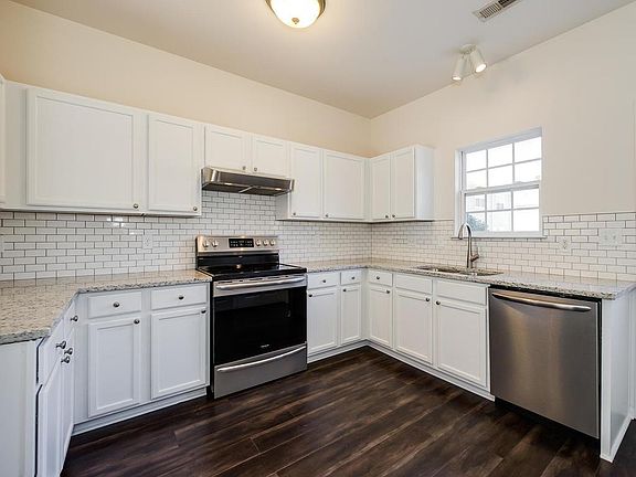 2nd image of 3023 Nevin Place Dr