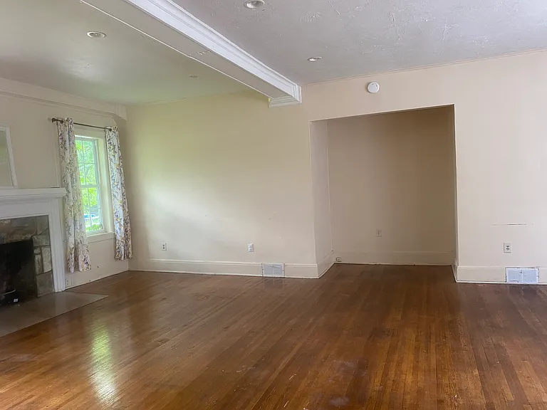 1293 Main St — Photo 18