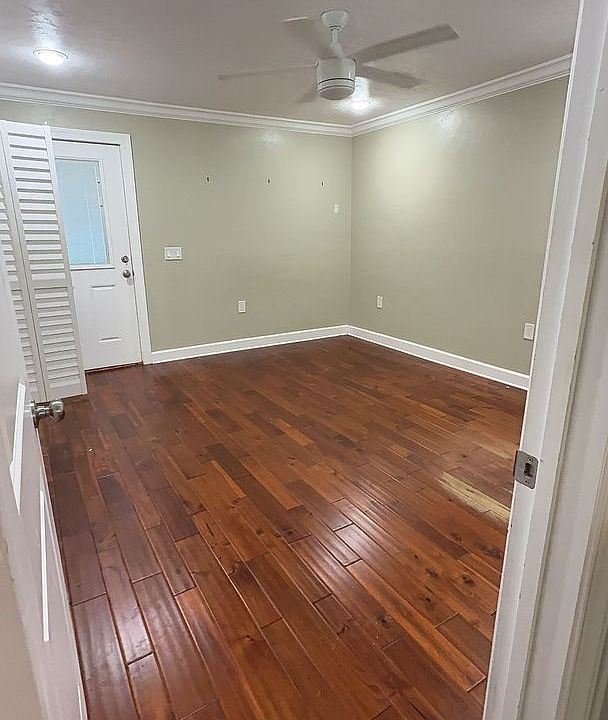 1st image of 411 NW 4th St
