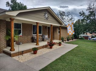 4522 Green Castle Rd, Louisville, TN 37777