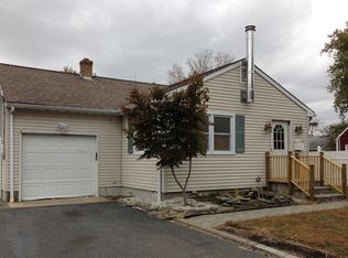 717 Beaver Dam Rd, Point Pleasant Beach, NJ 08742