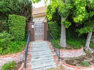 23743 Burbank Blvd, Woodland Hills, CA 91367