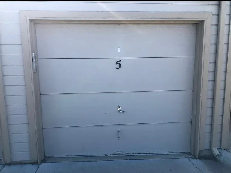 5030 Buckingham Rd — Photo 16