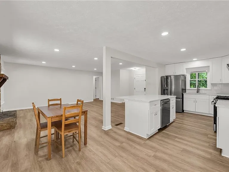 5722 Port Dr — Photo 22