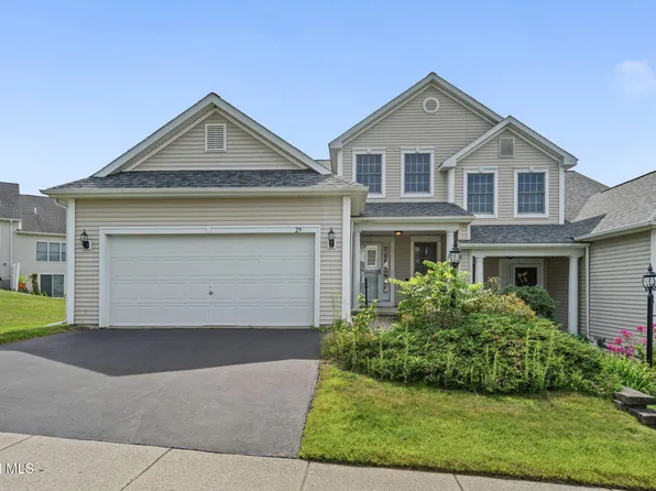 29 Lori Jean Place, Troy, NY 12182