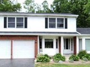3273 Stony Point Rd, Grand Island, NY 14072