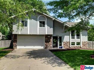 5079 S 161st Cir, Omaha, NE 68135