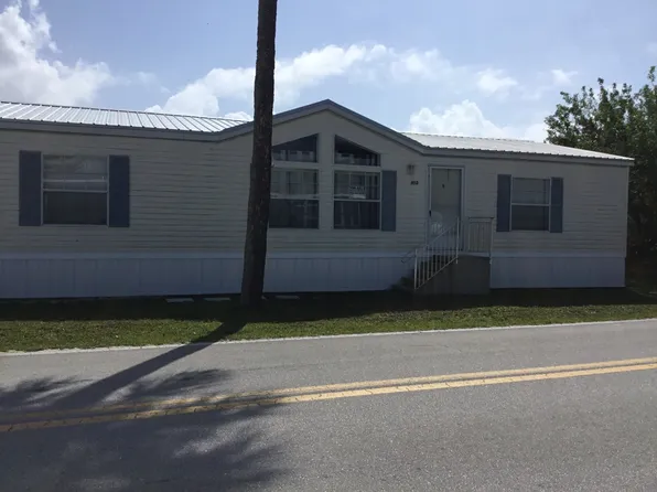 200 S Banana River Dr #H12, Merritt Island, FL 32952