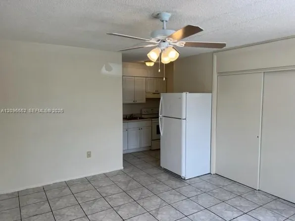 7241 Venetian St APT 7, Hollywood, FL 33023