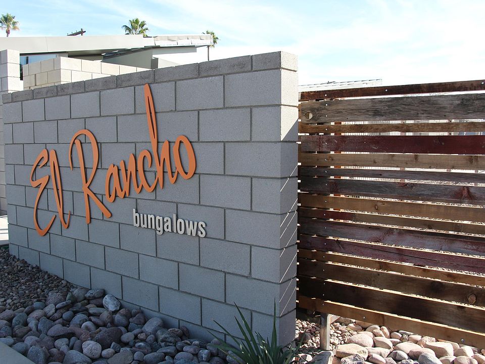 El Rancho Sign
