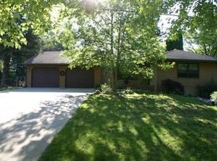 3546 N Jefferson Rd, Midland, MI 48642