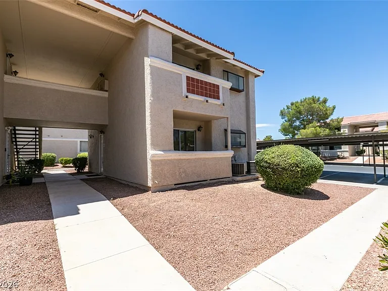7300 Pirates Cove Rd #1024 — Photo 4