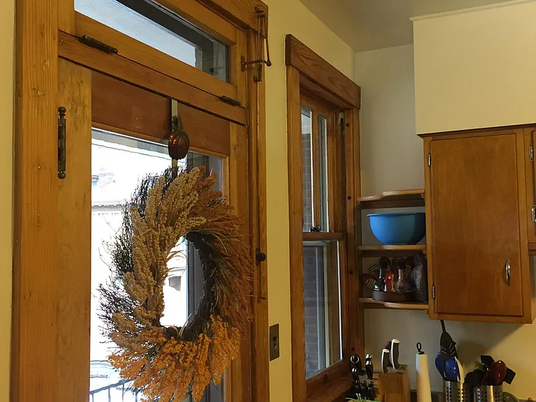 817 E End Ave #2 — Photo 9