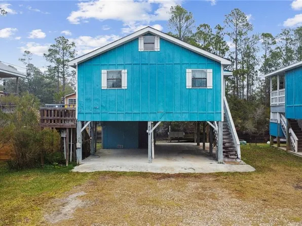 4254 1st St, Bay Saint Louis, MS 39520