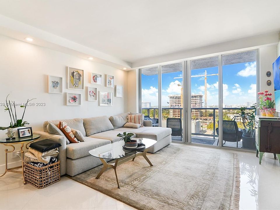 1st image of 401 69th St APT 913