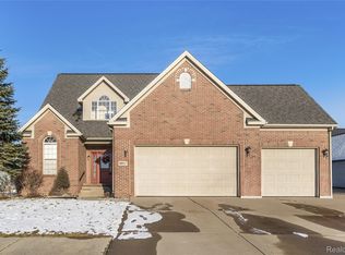 9057 Copper Ridge Dr, Davison, MI 48423