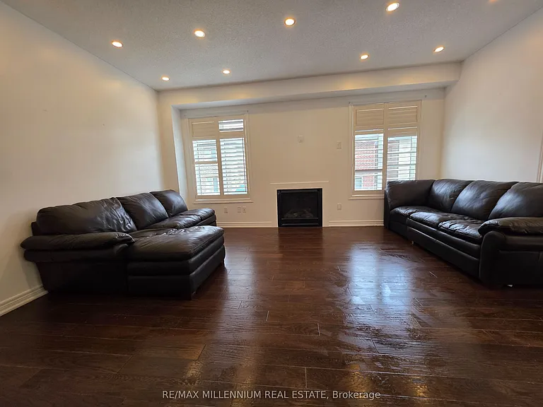 253 Easts Corners Blvd S — Photo 3