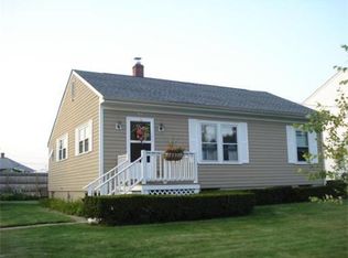 56 Rosella St, Springfield, MA 01118