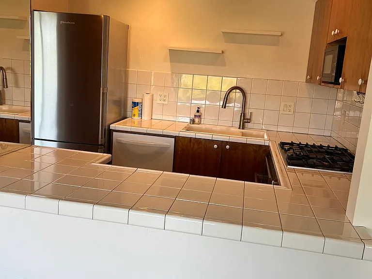 109 Filbert Ave #B — Photo 9