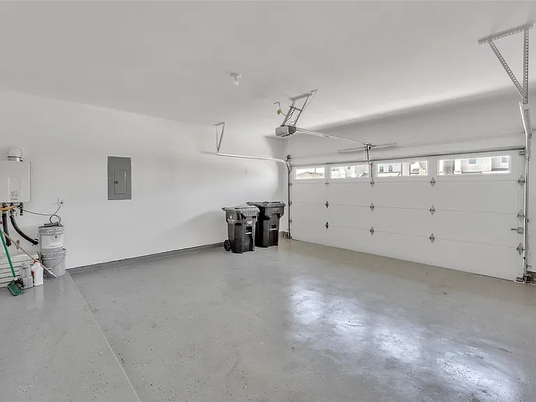 19027 Derrington Manor Ln — Photo 27