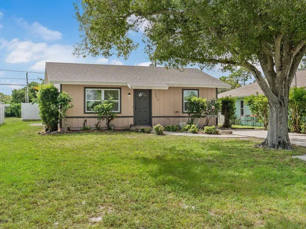 365 16TH Street SW, Vero Beach, FL 32962