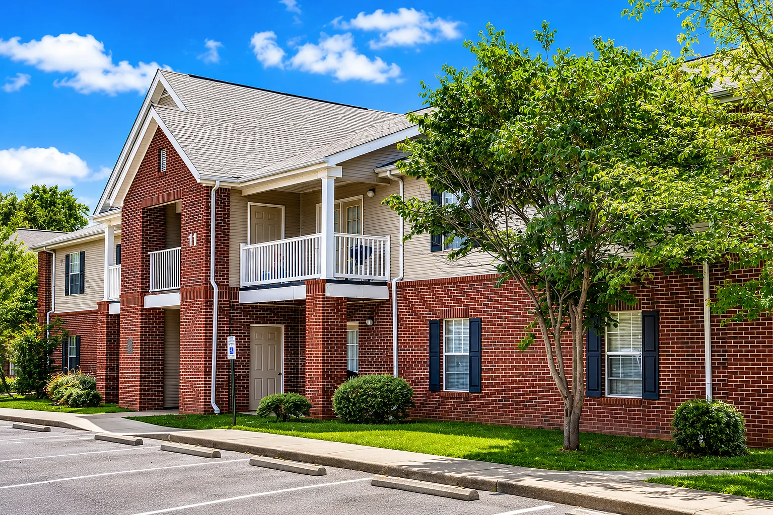 Miller Town Apartments — Photo 1