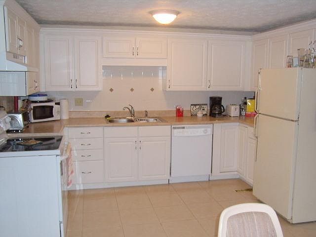 1st image of 4911 Rexwood Dr