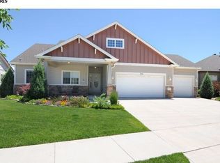 3555 Capitol Peak Dr, Loveland, CO 80538