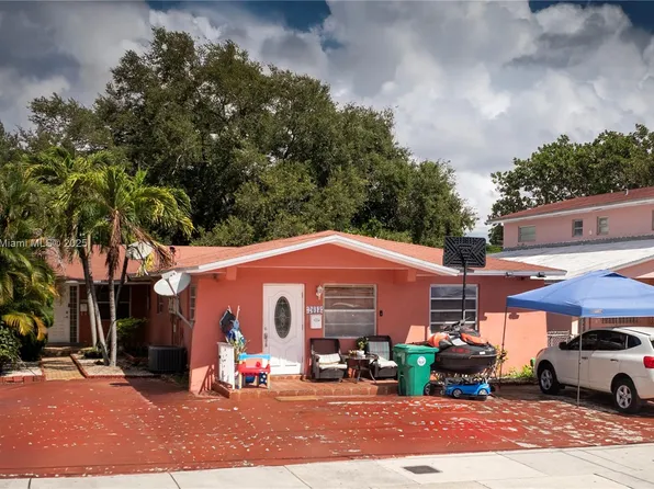 2613 SW 16th Ter, Miami, FL 33145