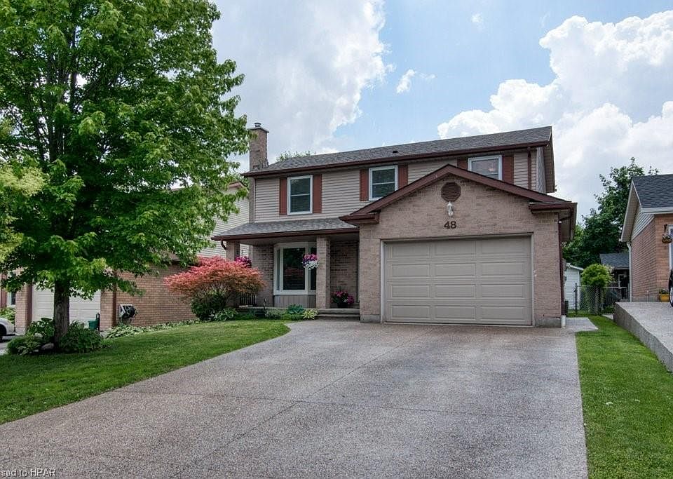 1st image of 48 Goundry Cres