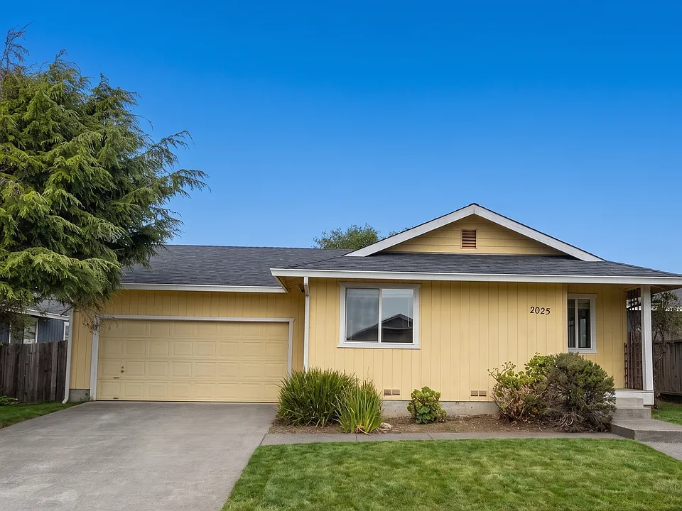 2025 Thiel Ave