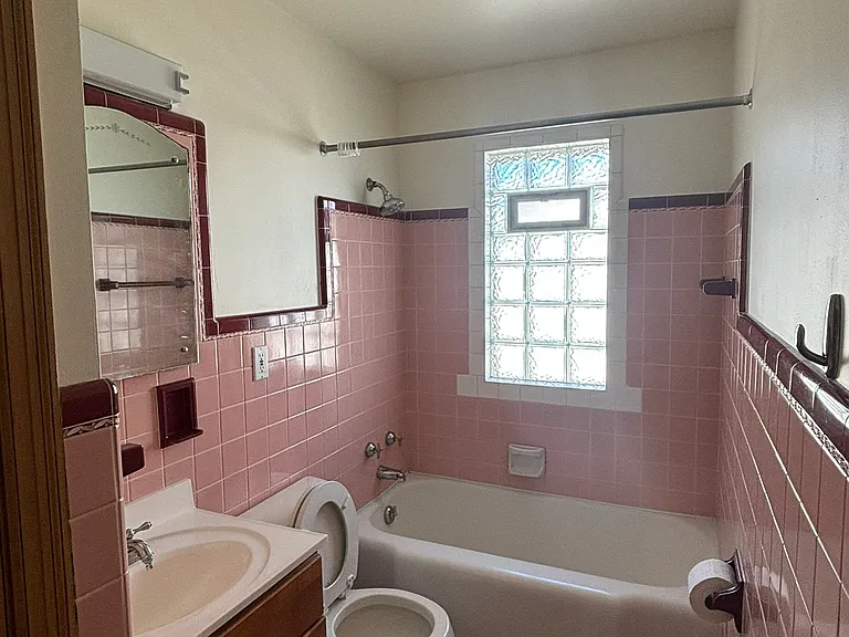 3208 S 40th St #3208 — Photo 7