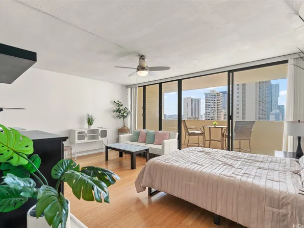 2092 Kuhio Ave APT 1701, Honolulu, HI 96815