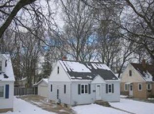 1128 14th Ave, Green Bay, WI 54304