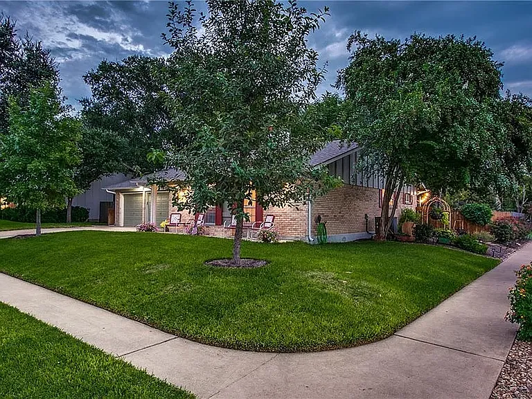 11519 Fast Horse Dr — Photo 11