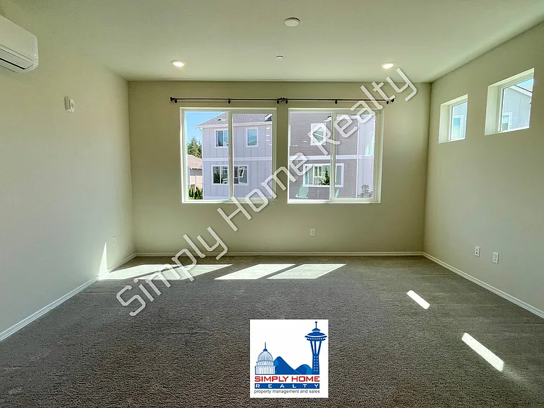 8797 Corona Ct NE #A — Photo 6