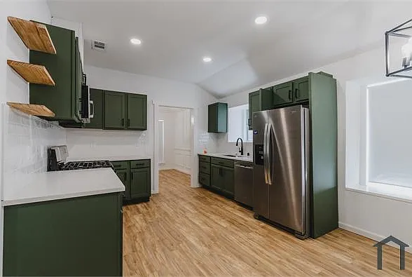 8805 Barton Creek Dr — Photo 1