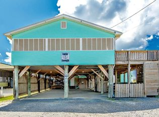 171 Apple Ln, Grand Isle, LA 70358