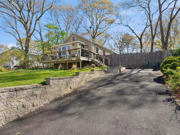 11 Sunrise Drive, Sound Beach, NY 11789