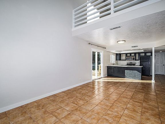 Living and dinning room