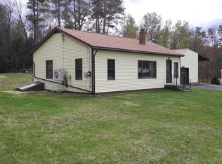 607 Main St, Dixfield, ME 04224