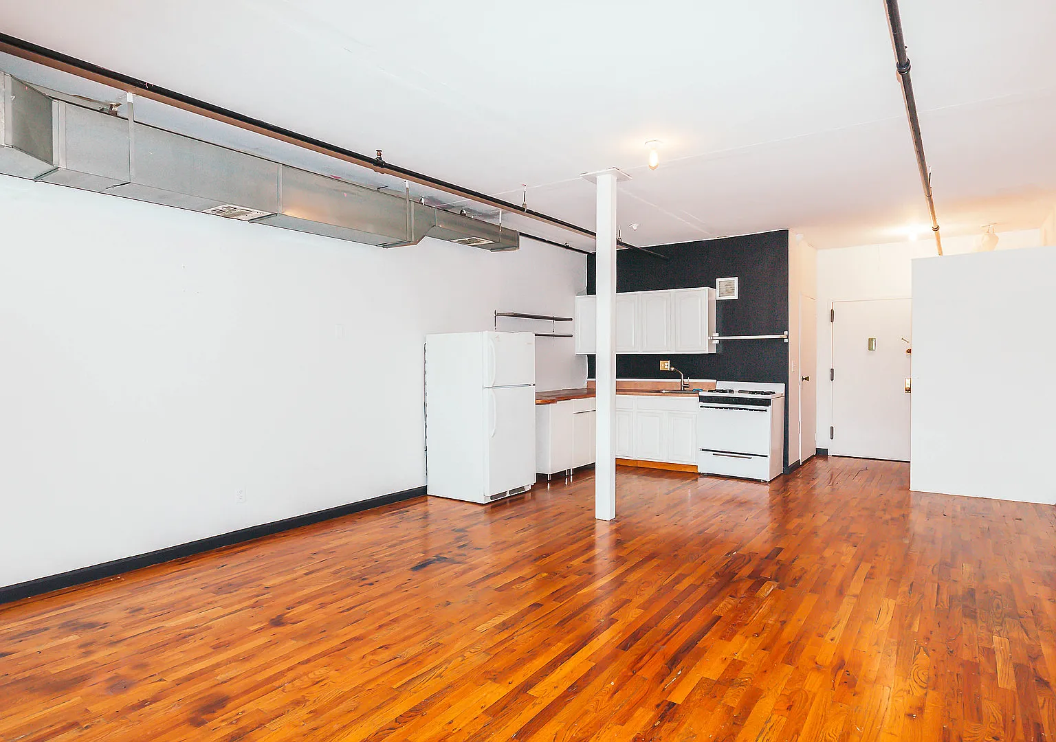 27 Arion Place — Photo 1